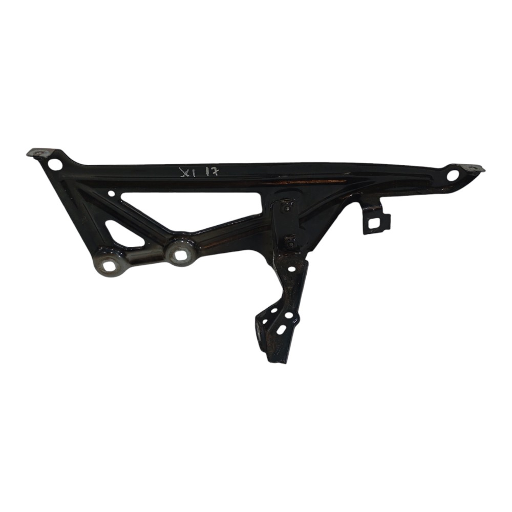 Suporte Dianteiro Esquerdo Parachoque Bmw X1 2.0 2016 2017 6