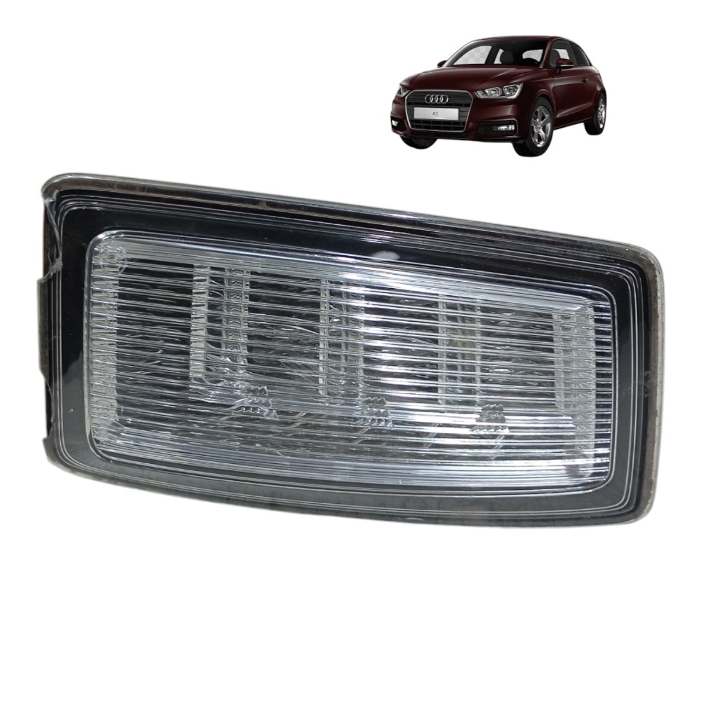 Luz Cortesia Direita Porta Malas Audi A1 1.4 Tfsi 2012 2013