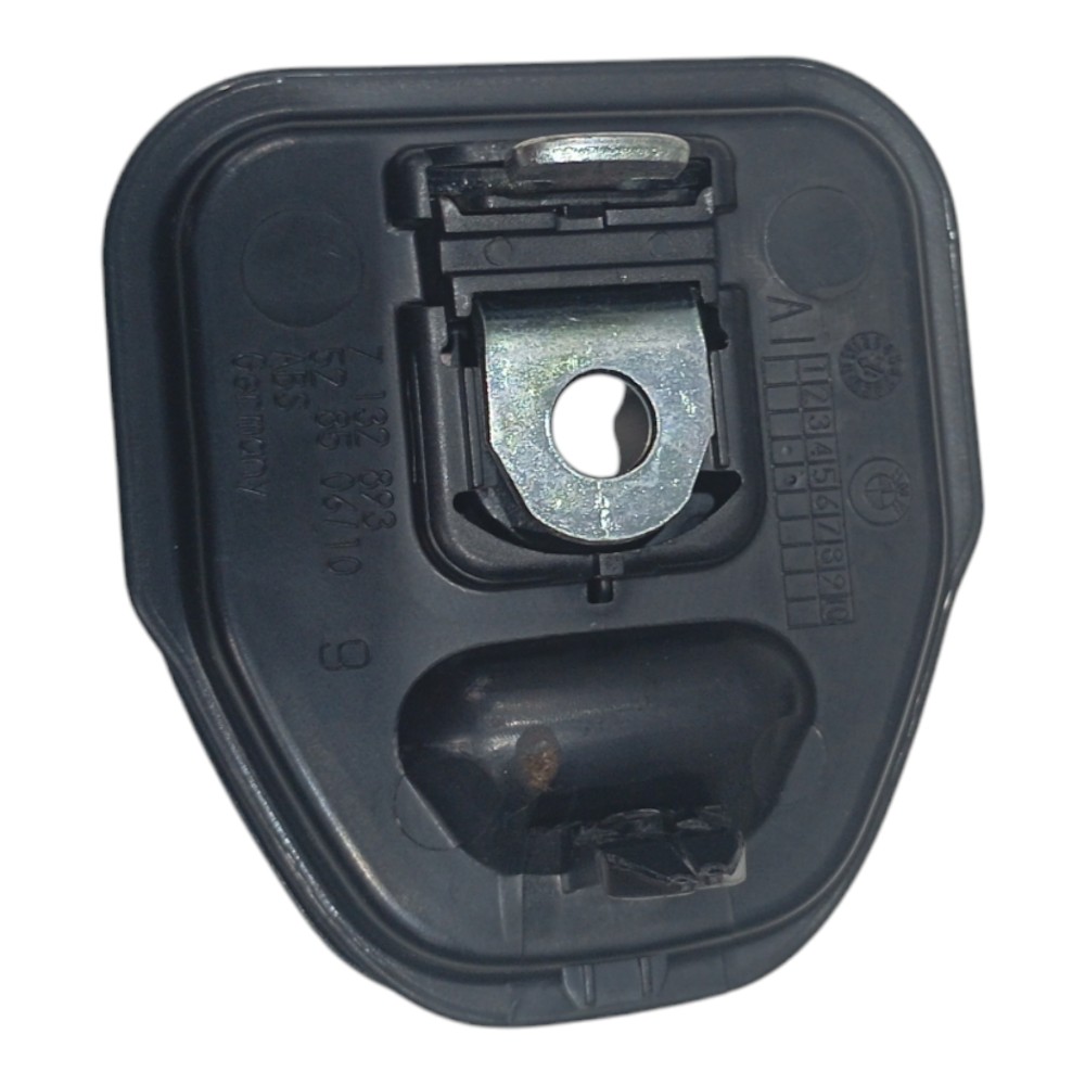 Presilha Grampo Porta Malas Bmw X1 2.0 2013 2014 2015 E84 4