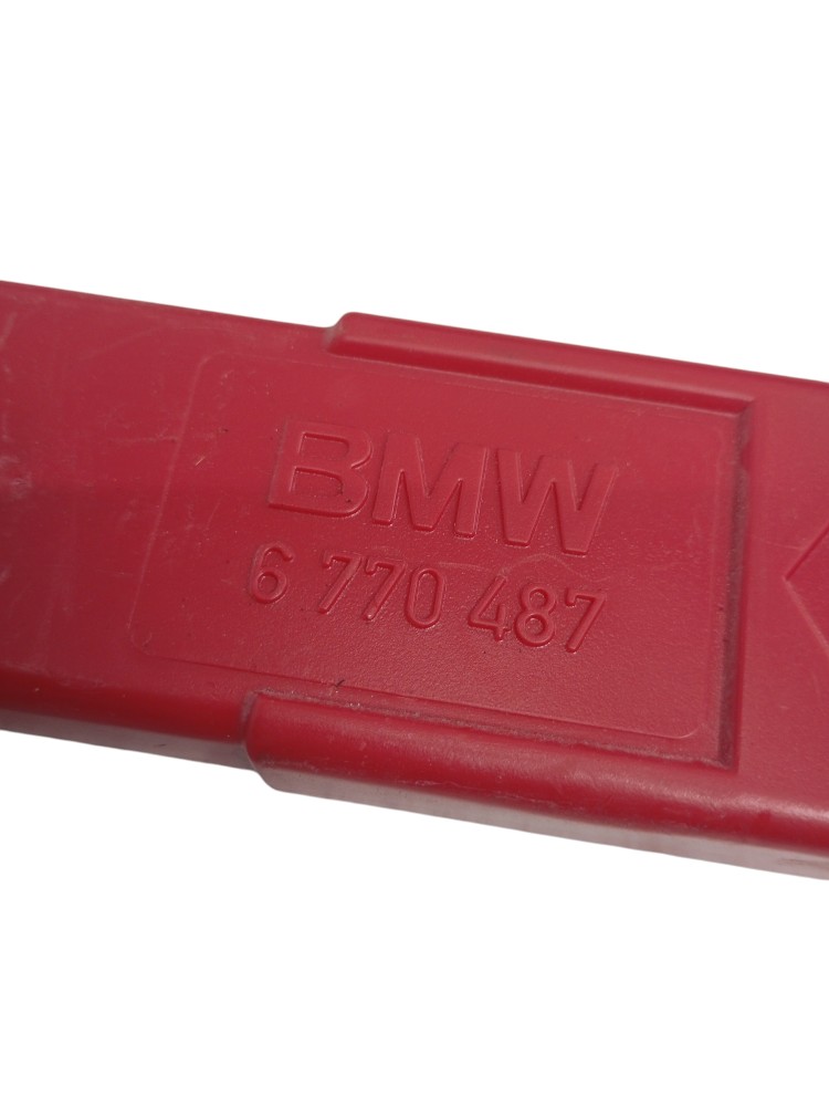 Triângulo de segurança sinalização bmw m135i 3.0 2014 2