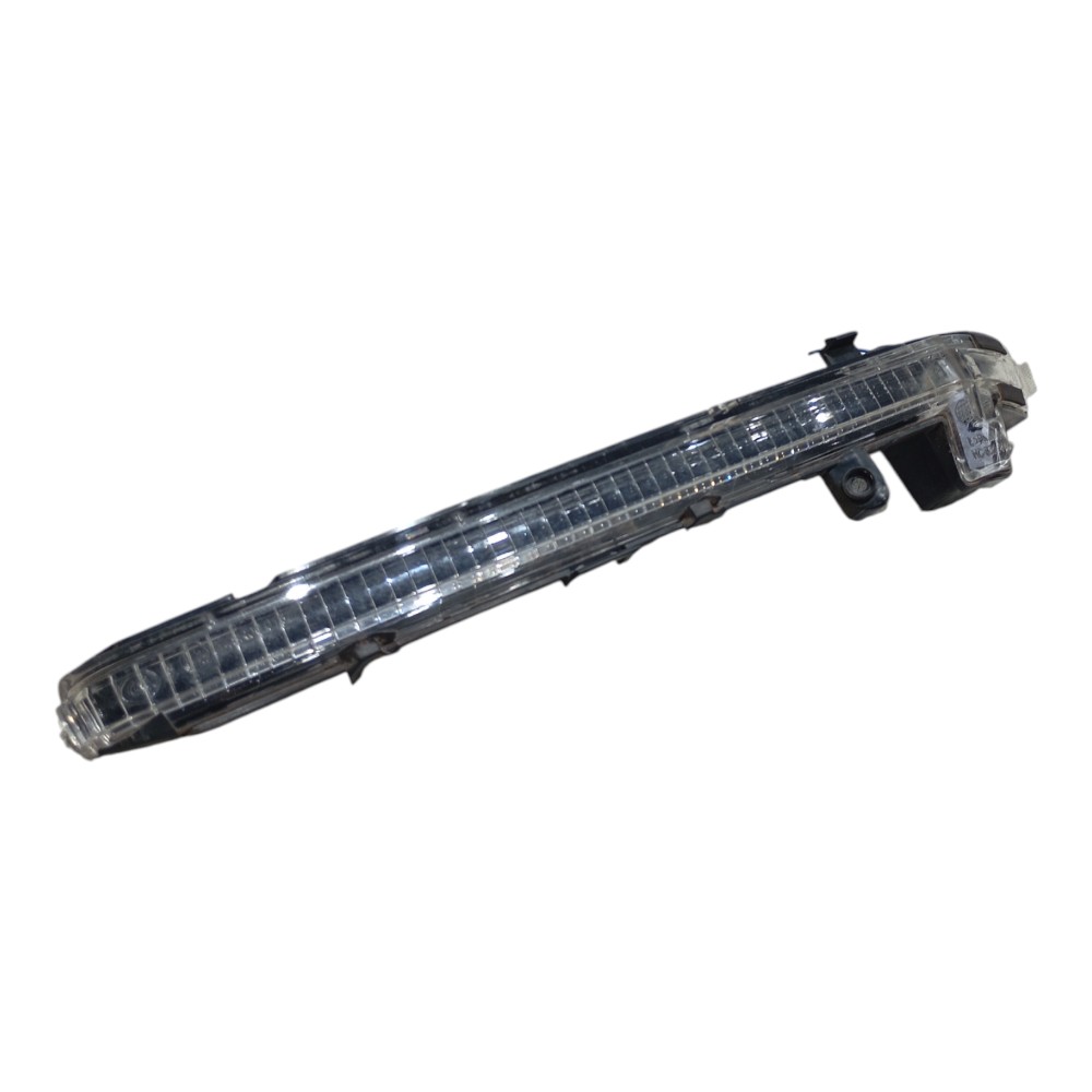 Luz Pisca Retrovisor Dianteiro Esquerdo Detalhe Byd Han 2023 6
