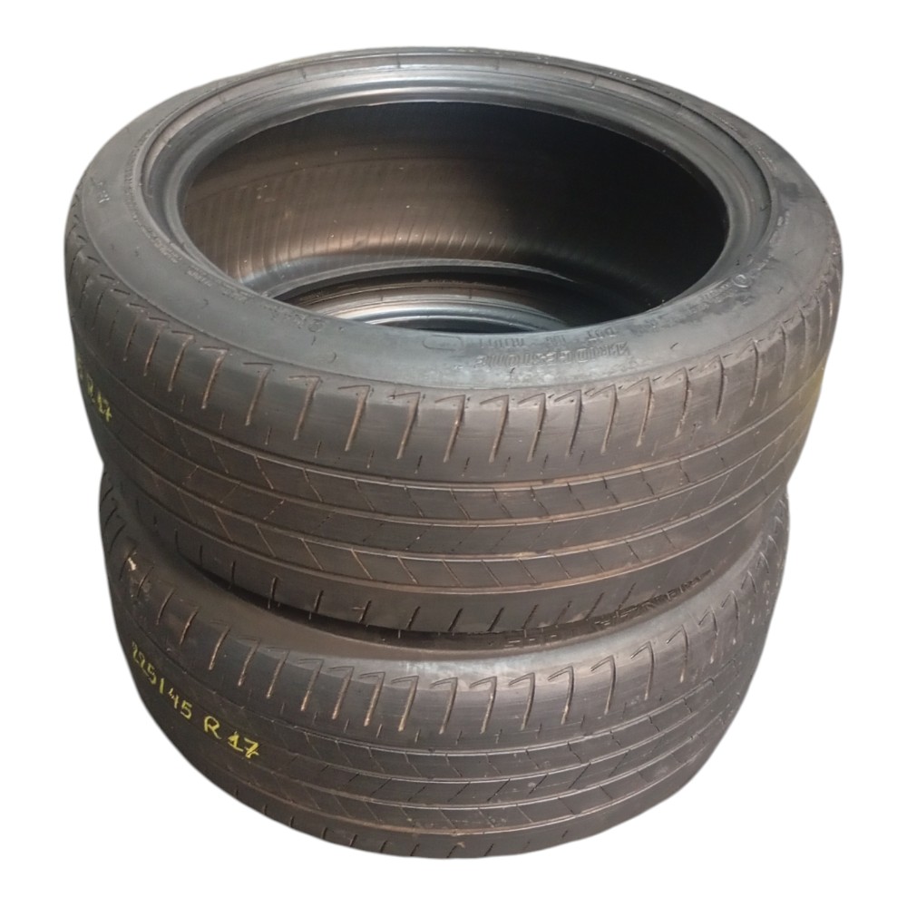 Par Pneus Bridgestone 225 45 Aro 17 5
