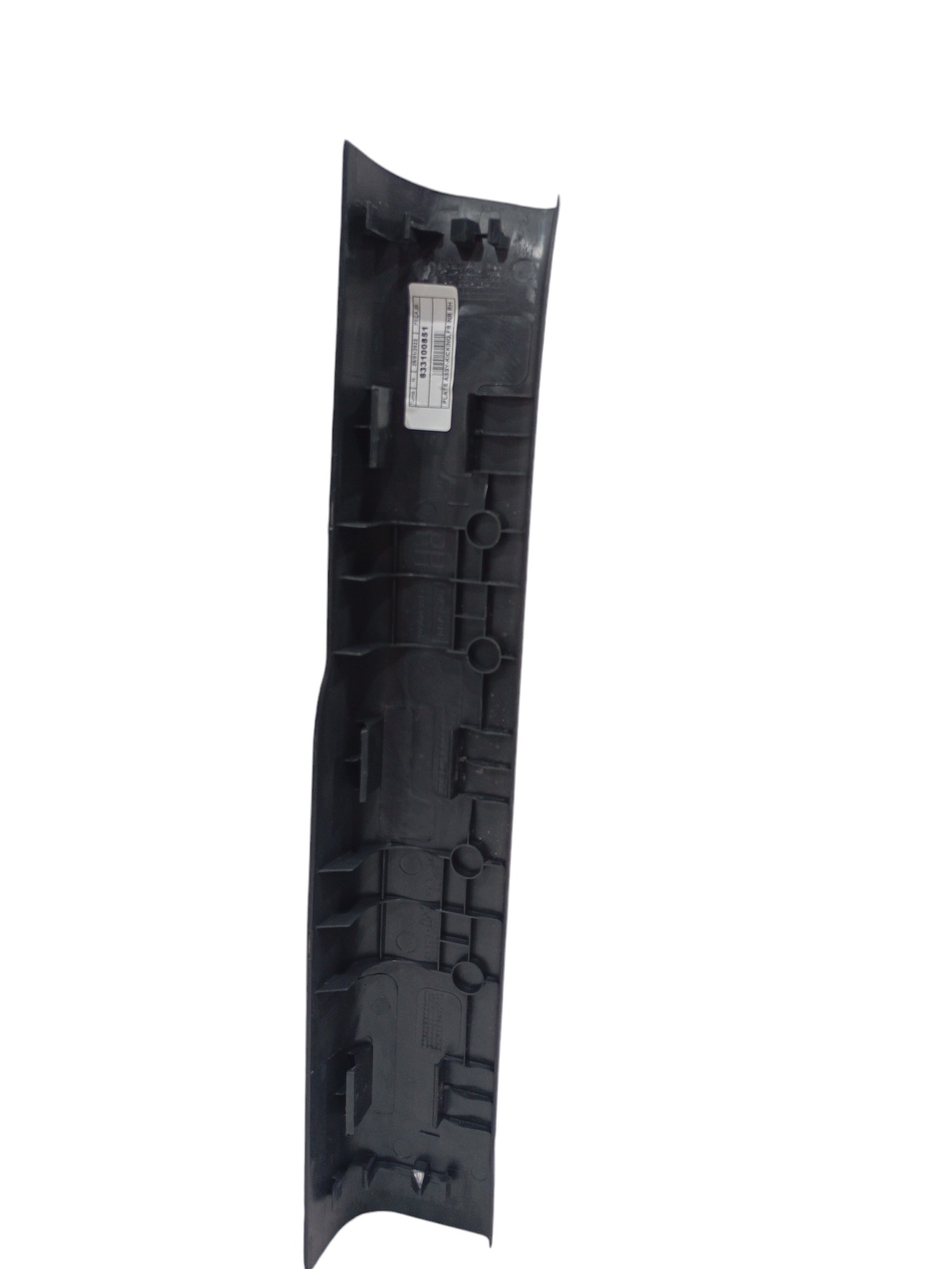 Soleira Porta Dianteira Direita Kicks 2022 Cod 156140501 5