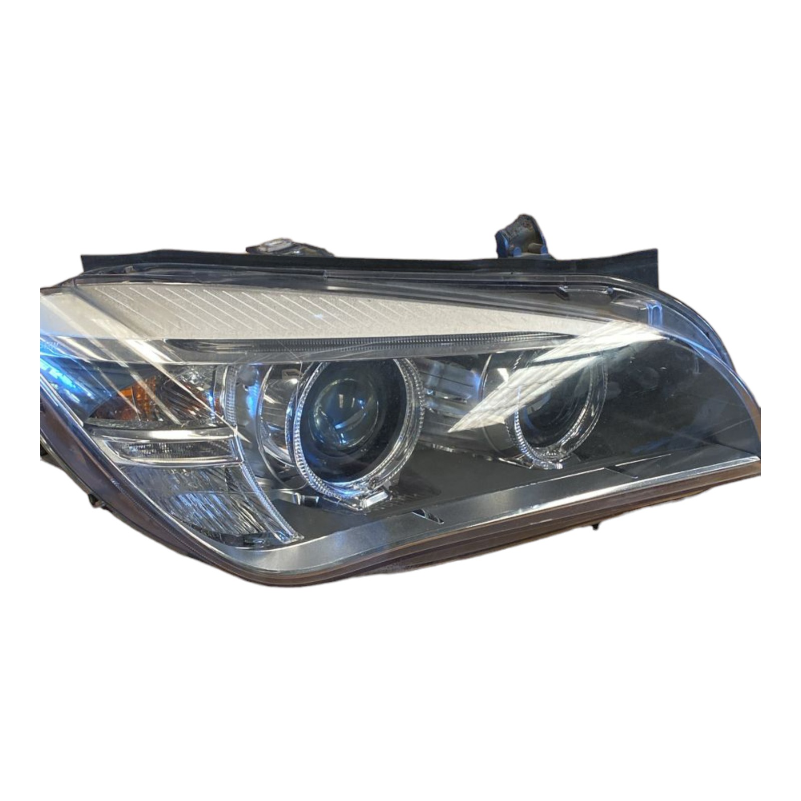 Farol Bmw X1  Direito
