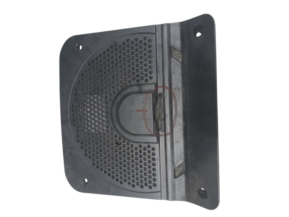 Tela grade subwoofer dianteira bmw 320i 2.0 f30 2018 4