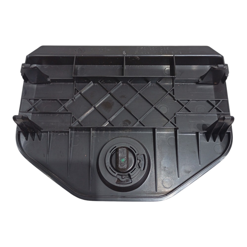 Tampa Acabamento Escotilha Porta Malas Vw Touareg 4.2 2013 6