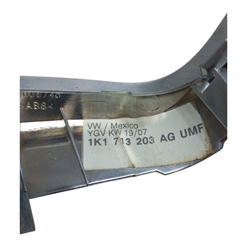 Moldura Trambulador Marcha Câmbio Volkswagen Jetta 2.5 2007 2