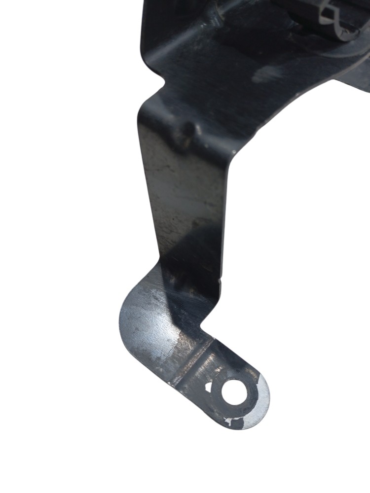 Suporte Sistema Refrigeração Elétrico Volvo Xc60 2.0 T8 2022 7