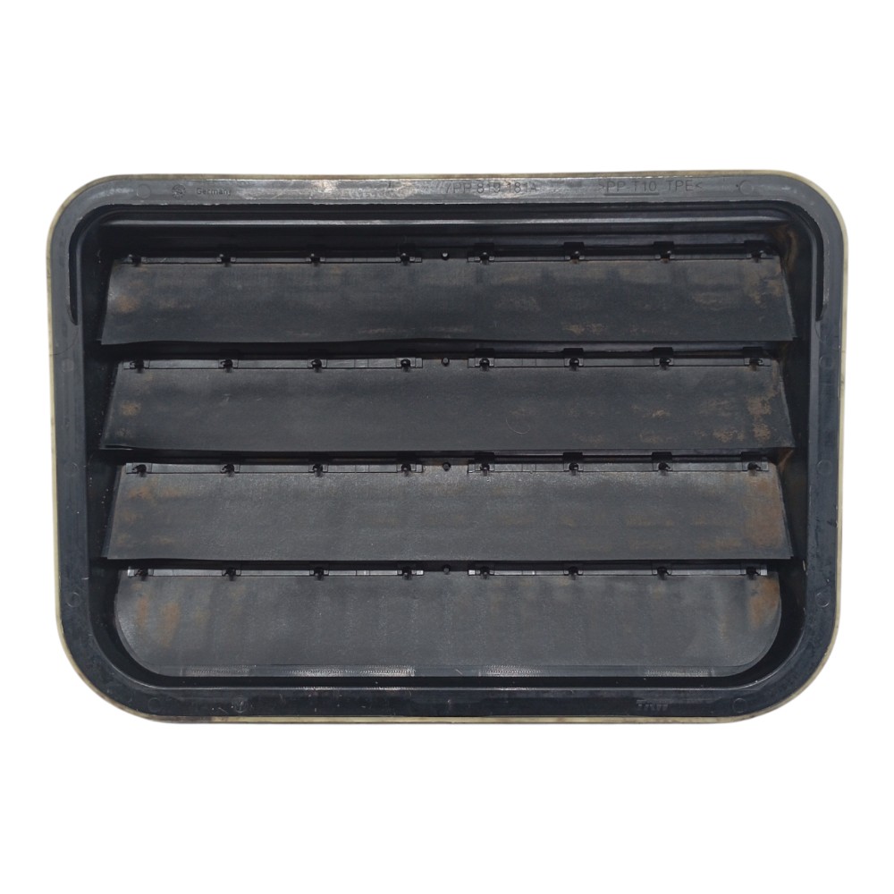 Difusor De Ar Carroceria Direito Vw Touareg 4.2 V8 2013 2014