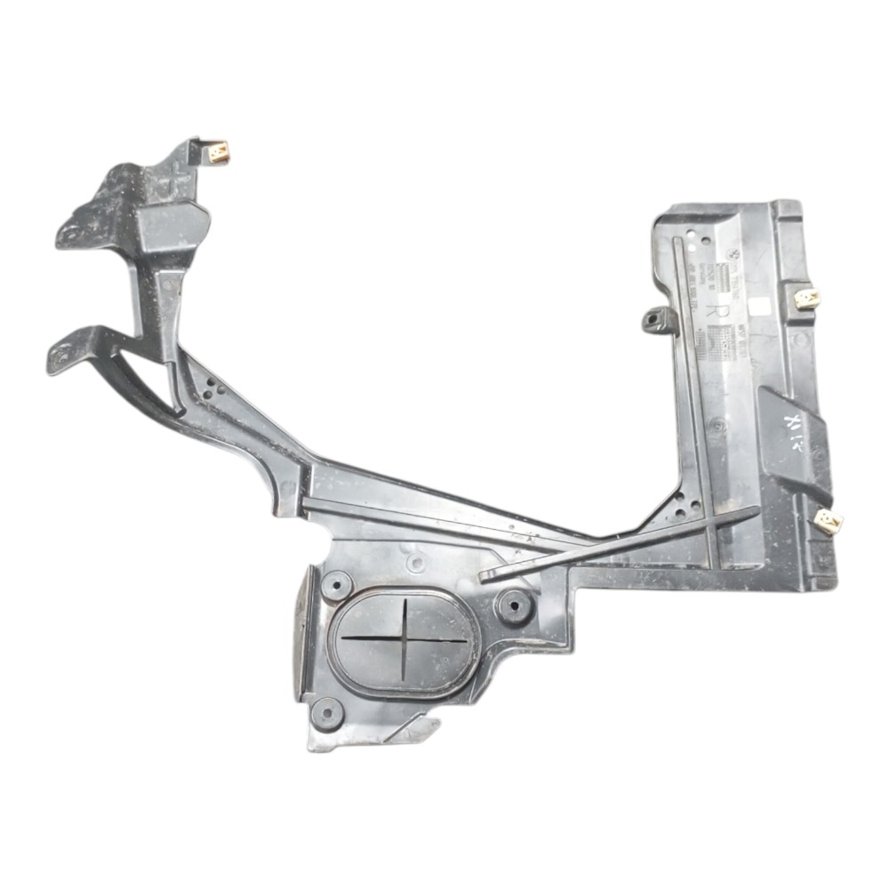 Protetor Direito Tanque Bmw X1 2.0 2018 6