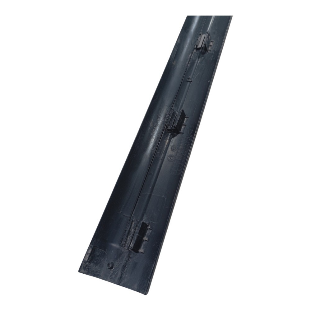 Soleira De Porta Dianteira Esquerda Bmw 325i 2.5 E46 2