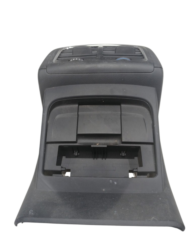 Moldura Acabamento Porta Objetos Audi Q5 2.0 Turbo 2010 3