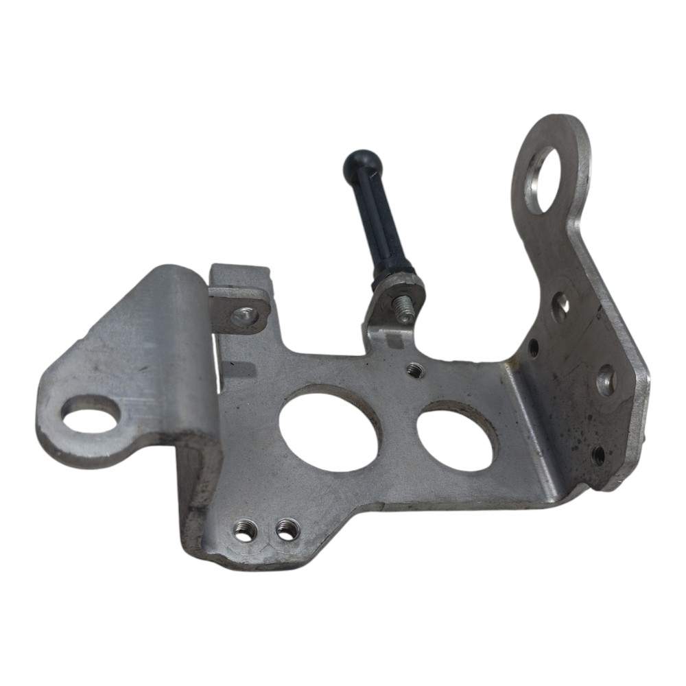 Suporte Superior Motor Mercedes C180 1.6 2914 A2742230141 4