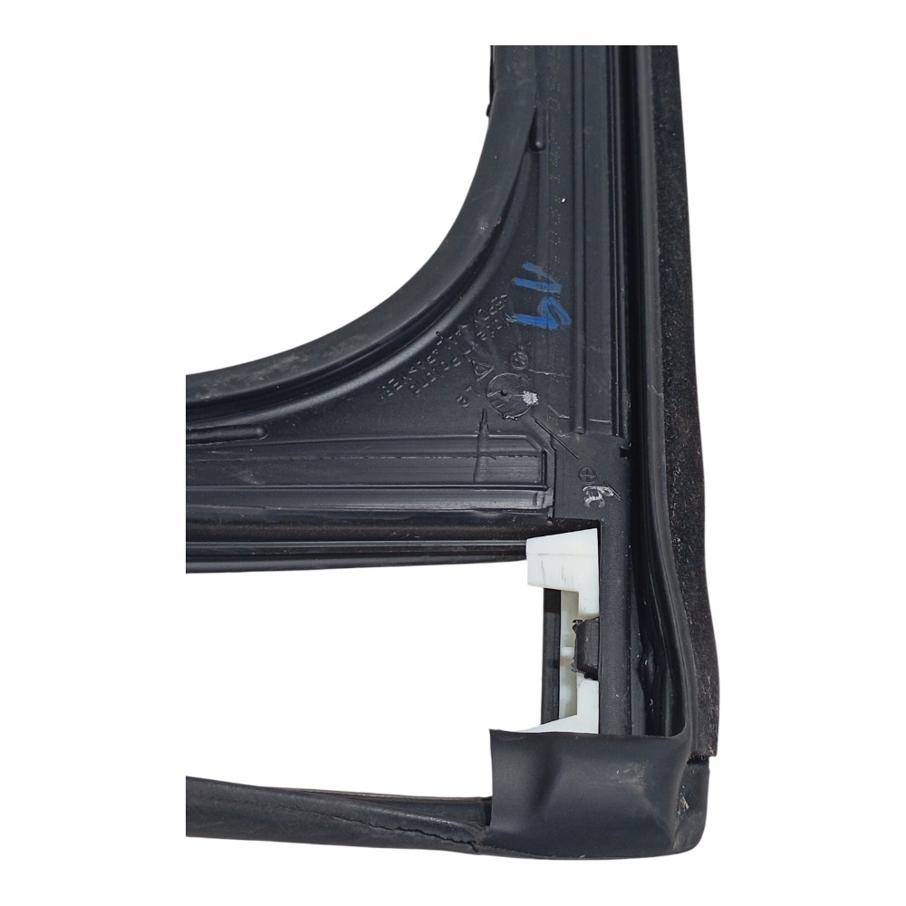 Borracha Canaleta Vidro Tras Esq Volkswagen Touareg 4.2 2013 5