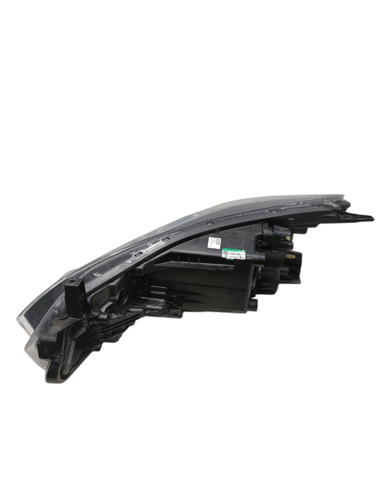 Farol Dianteiro Direito Nissan Kicks 1.6 2024 Cod 260105r10a