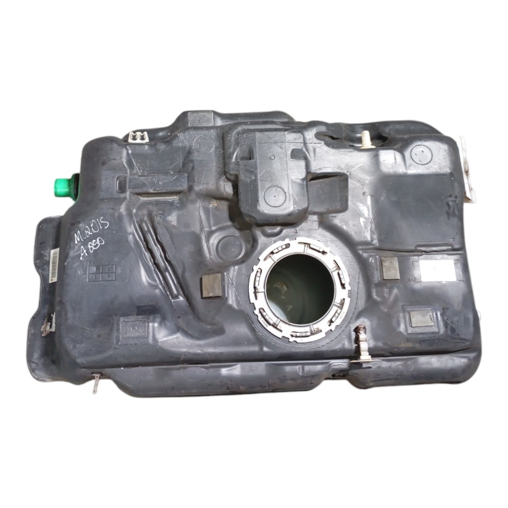 Tanque De Combustível Mercedes Benz A250 2.0 Turbo 2015 8