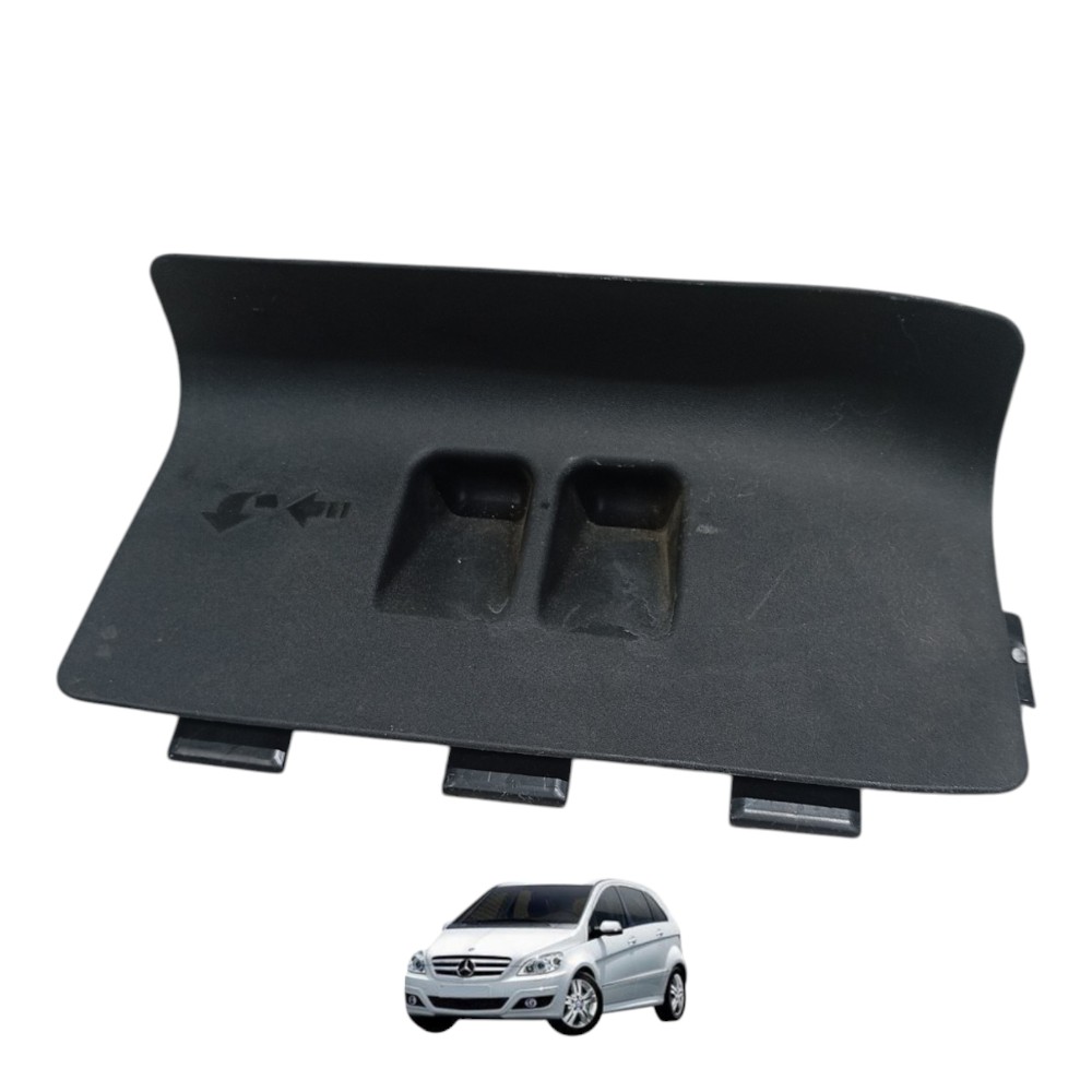 Tampa Acabamento Banco Traseiro Mercedes Benz B180 2011