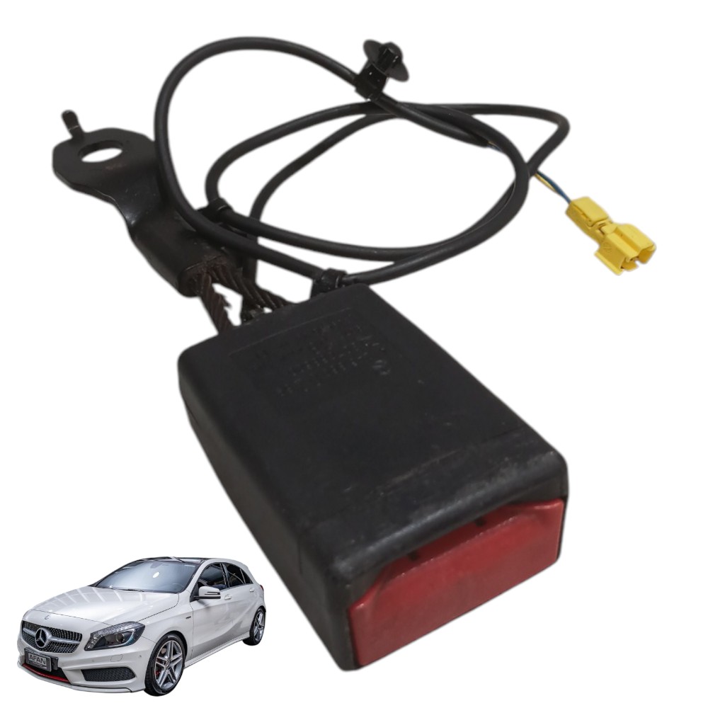 Engate Cinto Segurança Dianteiro Mercedes Benz A250 2.0 2015 1