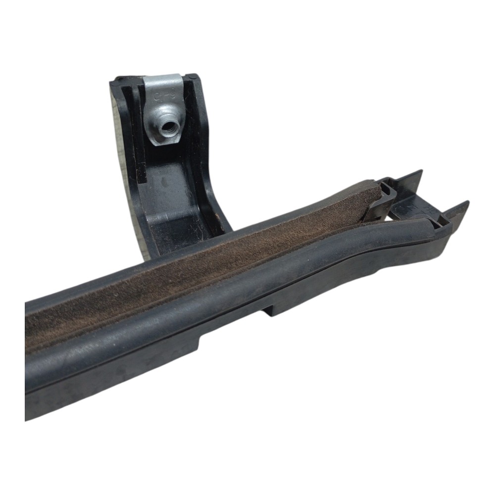 Guia Vidro Dianteiro Esquerdo Byd Han Awd Gs 680ev 2022 2023 9