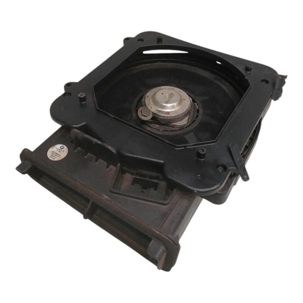 Alto Falante Subwoofer Direito Bmw X1 2.0 2016 F48 927599604 Preto 5