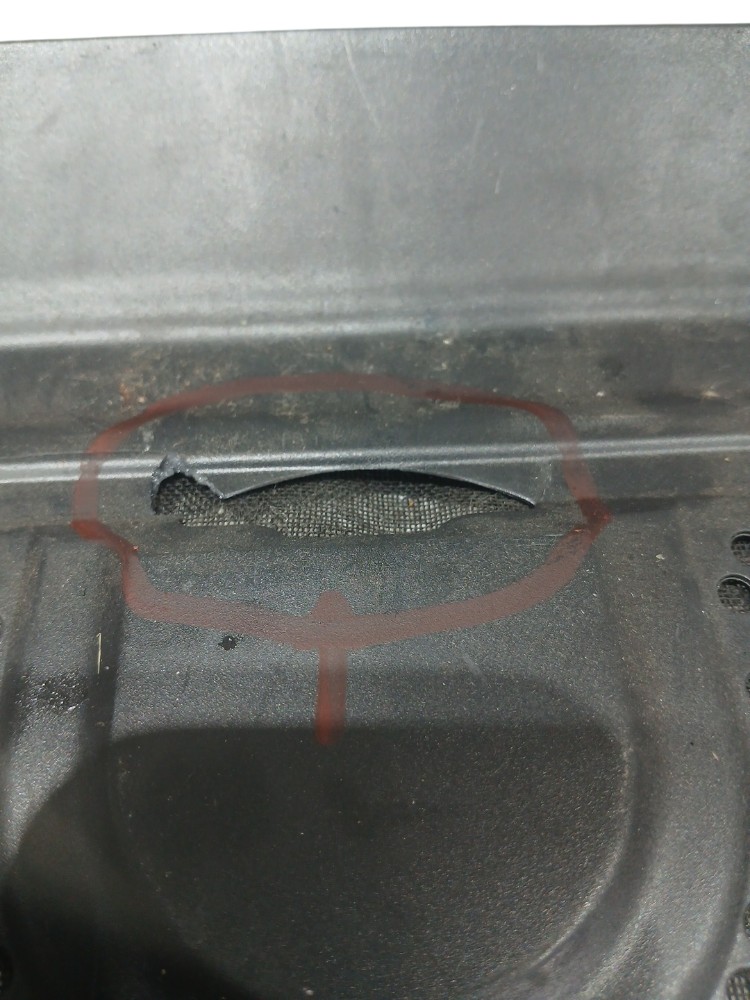 Tela grade subwoofer dianteira bmw 320i 2.0 f30 2018 5