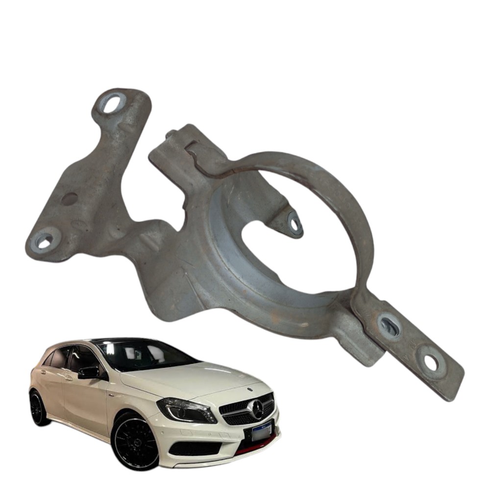 Suporte Bomba Água Mercedes Benz A250 1.6 2015 A2465040040 1