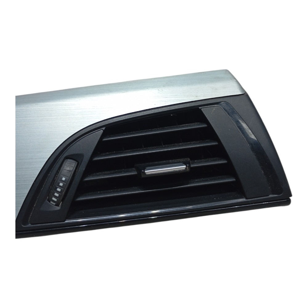 Moldura Difusor Ar Painel Direito Bmw 118i 1.6 2013 2014 F20 4