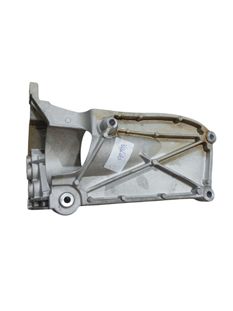 Suporte Compressor Ar Volvo Xc60 2.0 T Recharge T8 Awd 2022 4