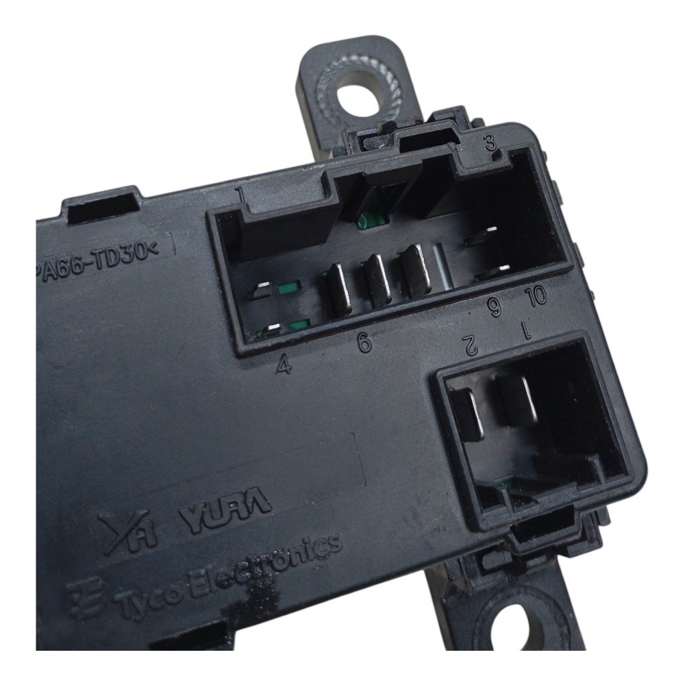 Módulo Pdm Relé Controle Hyundai Ix35 2.0 2014 2015 2016 3