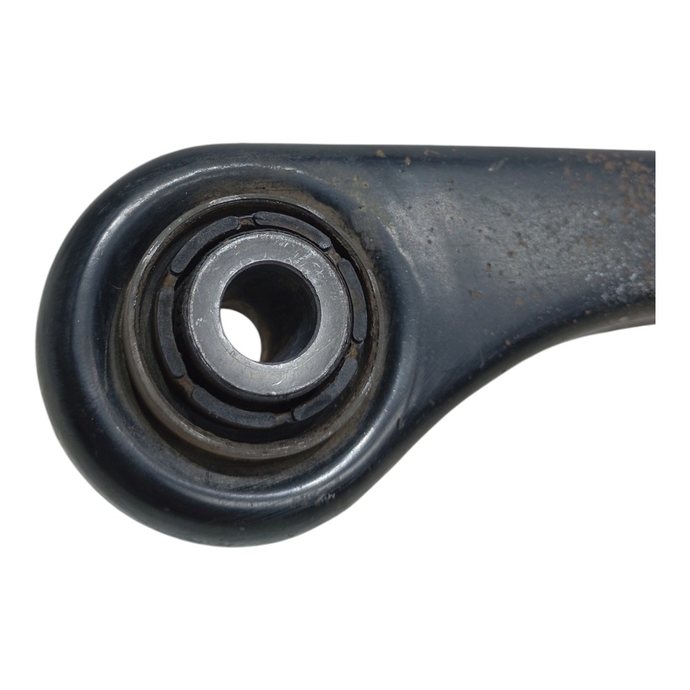 Braço inferior traseiro direito Volkswagen jetta 2.5 2007 2