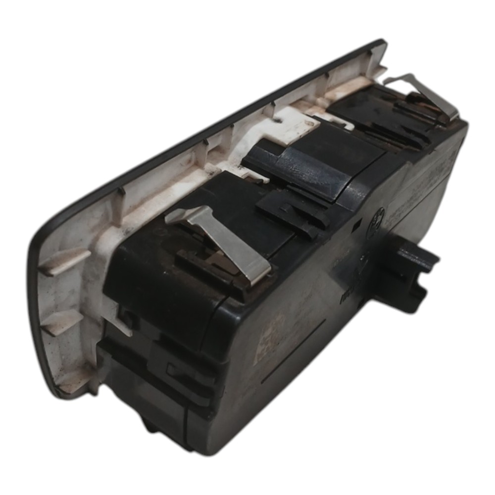 Botão Comando Farol Milha Chave Luz Bmw X1 2.0 2016 2019 7