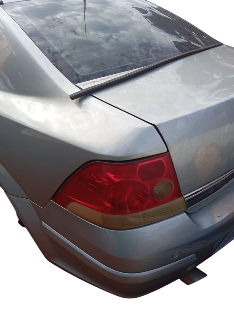 Lanterna Traseira Esquerda Vectra 2.4 16v