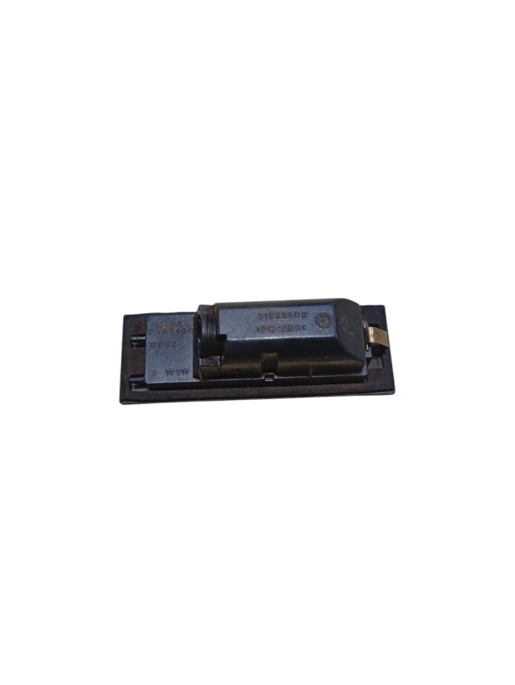 Luz Placa Fiat Cronos 2025 4