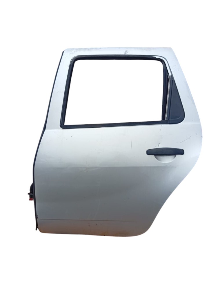 Porta Traseira Esquerda Renault Duster 2012 2014 Detalhe Traseira Esquerda Prata