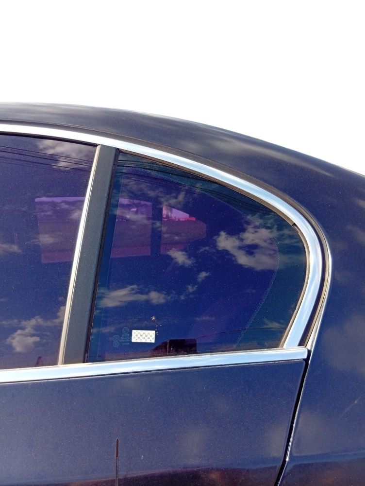 Vidro Fixo Esquerdo Bmw 528i 2008