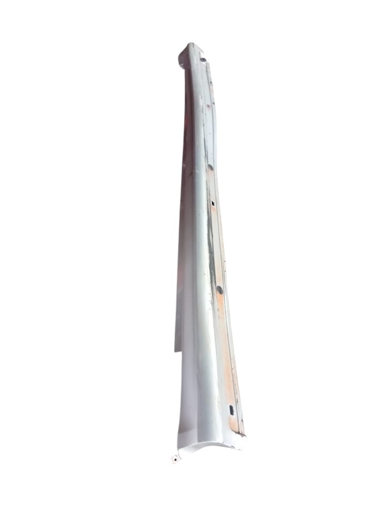 Spoiler Lateral Mercedes B180 2008 Avaria 2