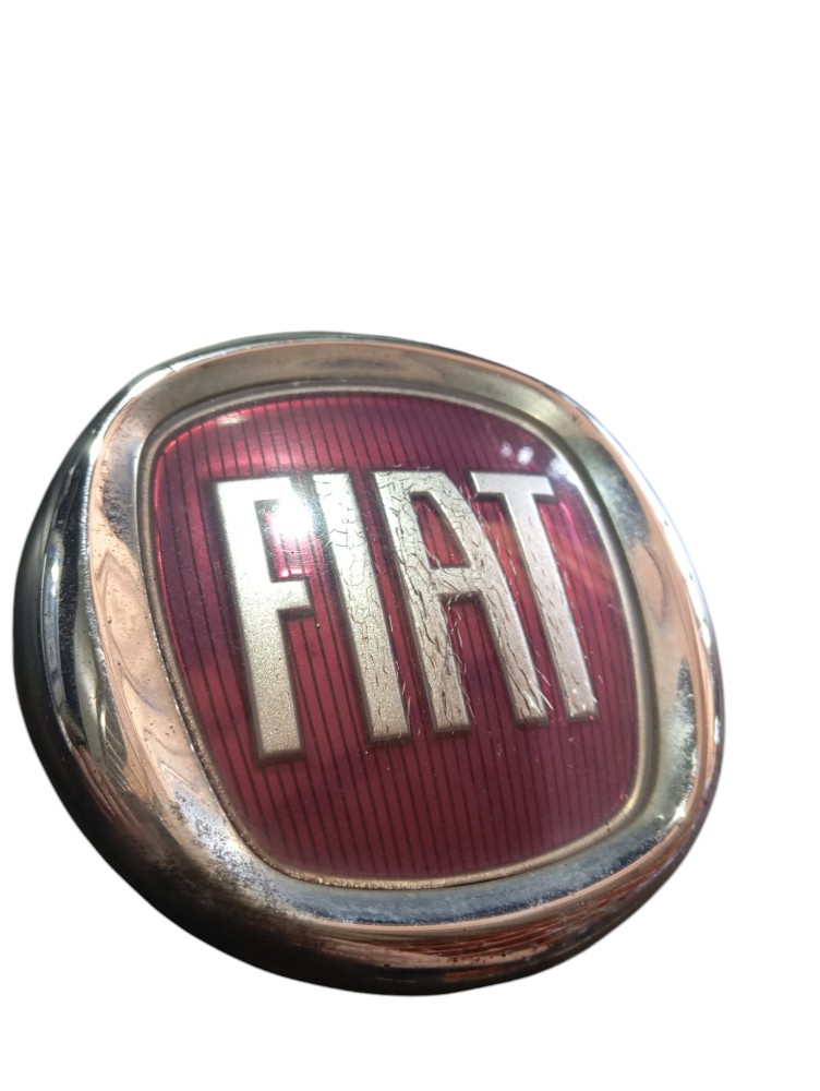 Emblema Grade Dianteira Fiat Grand Siena 1.6 2016 51804366