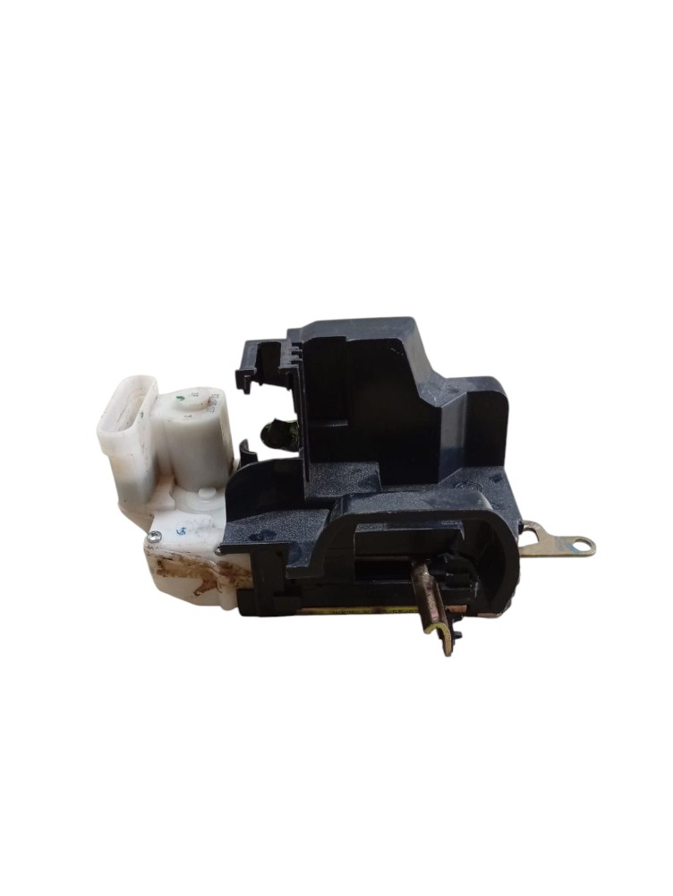 Fechadura Porta Dianteira Esquerda Fiat Palio 2004