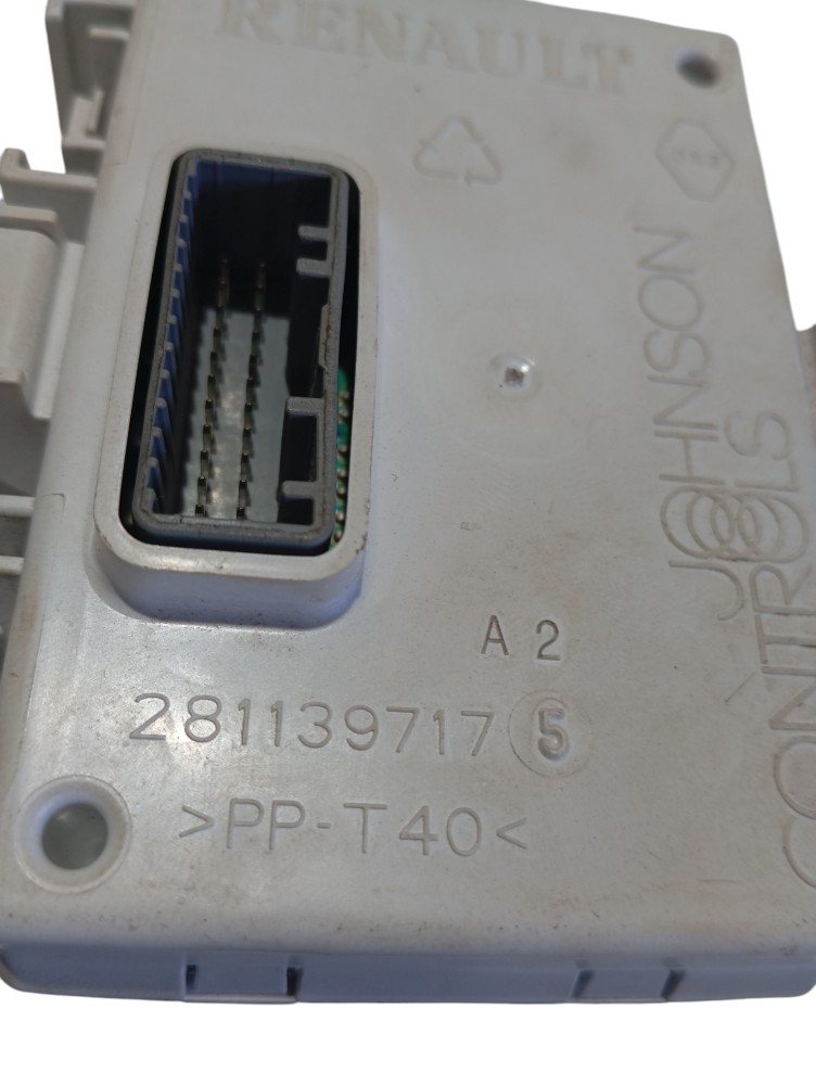 Módulo Comando Som Radio Kwid 2020 281139717 C/detalhe 6
