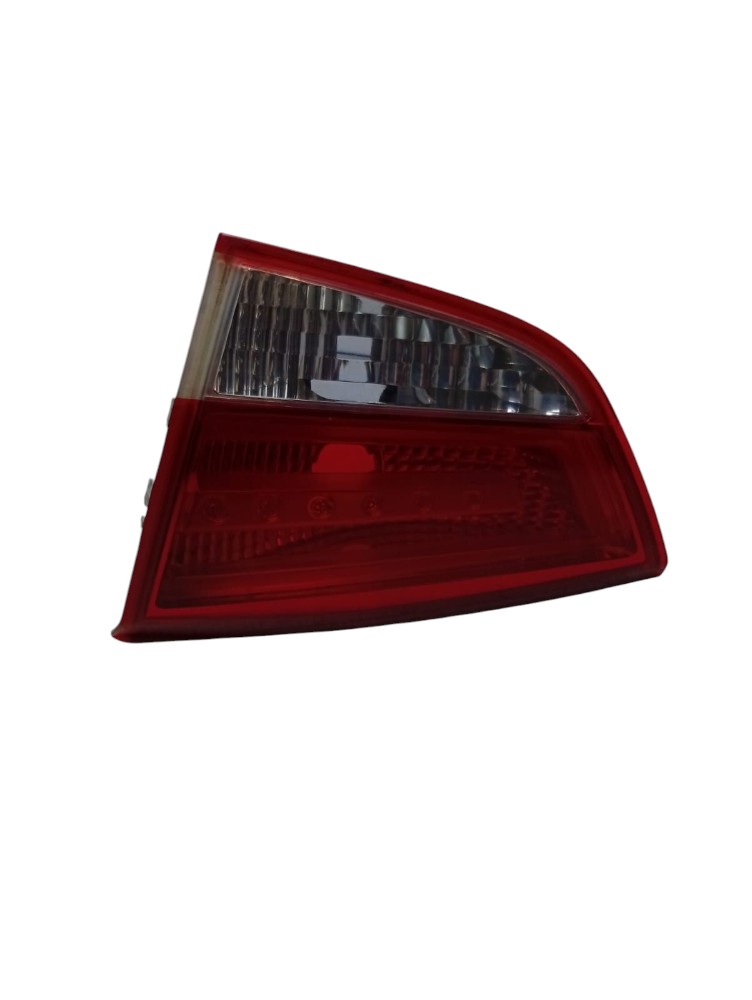 Lanterna Tampa Traseira Direita Hyundai Ix35 2012 2016 Direito/passageiro Vermelho 4