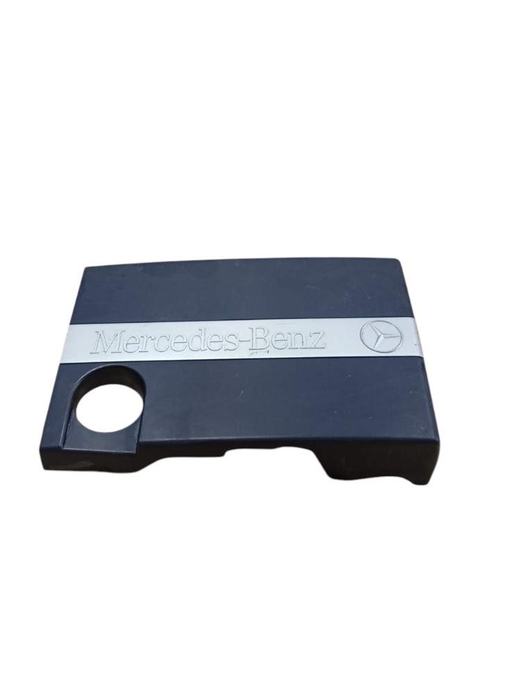 Tampa Capa Motor Mercedes C320 1.8 2005 Detalhe