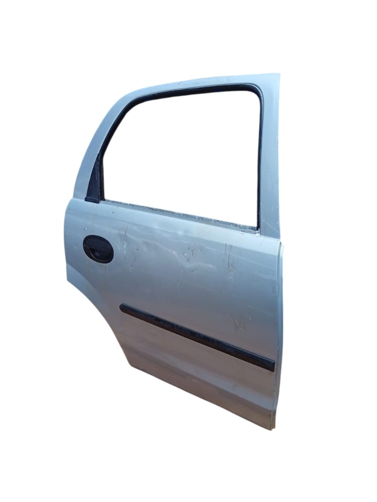 Porta Traseira Direita Chevrolet Corsa 2004 2006 Detalhe Traseira Direita Prata 2
