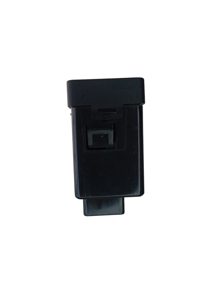 Entrada Usb Auxiliar Hyundai Hb20 Kia 4