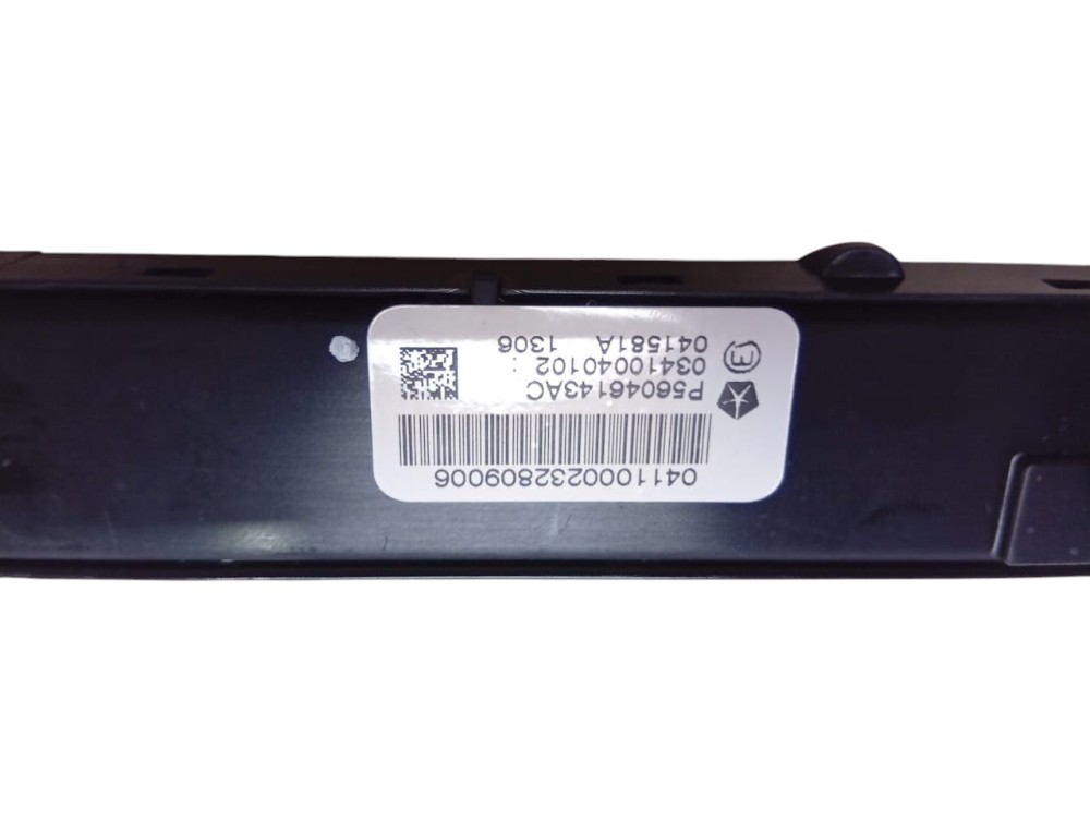 Botão Alerta Tração Jeep Grand Cherokee 2013 5