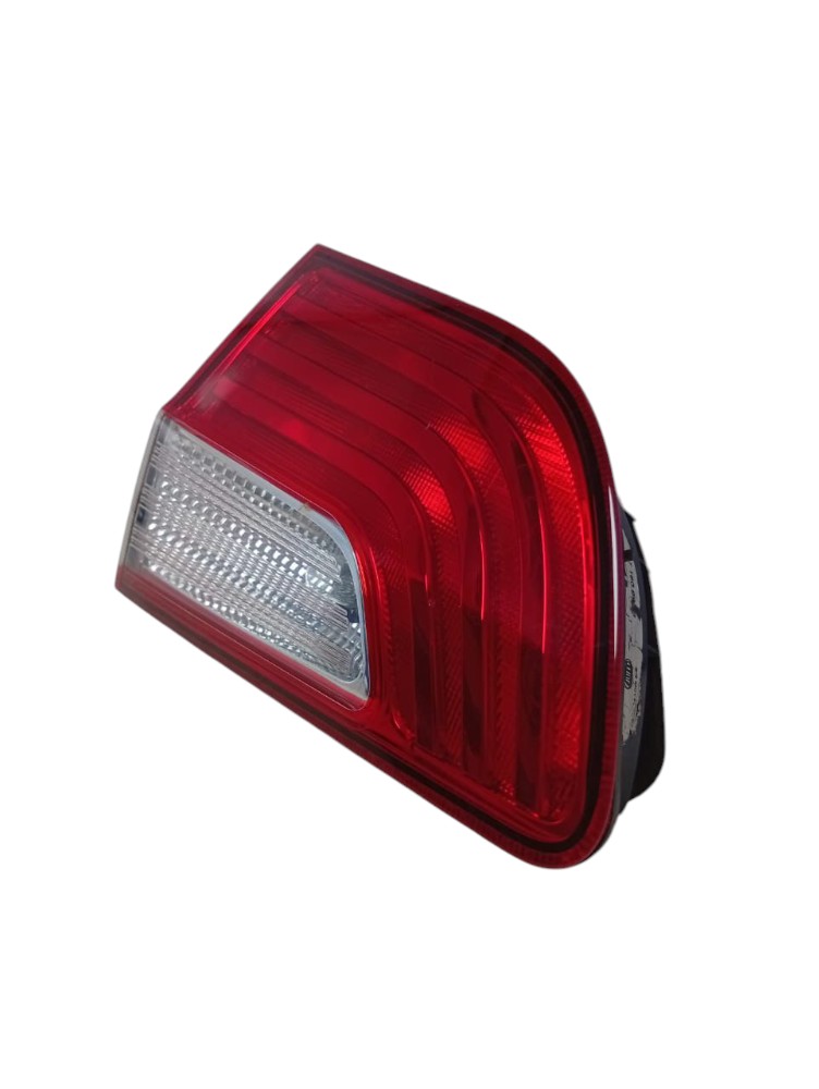 Lanterna Tampa Traseira Direita Fiat Grand Siena 2012 2016 Direito/passageiro Vermelho 2