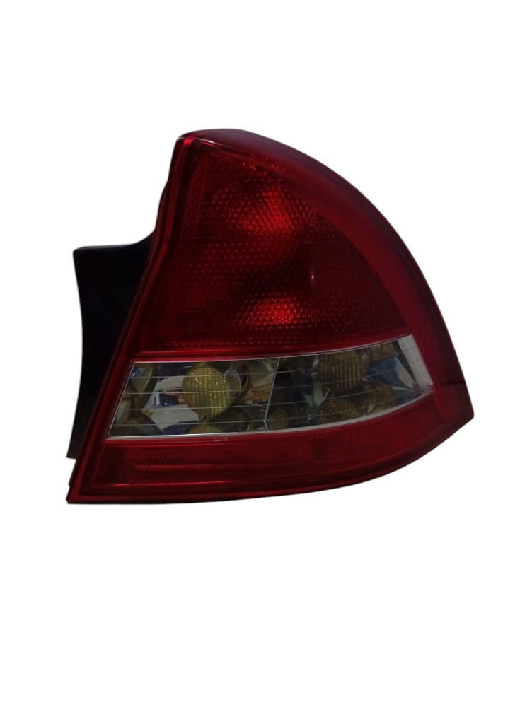 Lanterna Traseira Direita Chevrolet Omega Australiano 2004 Direito/passageiro Vermelho