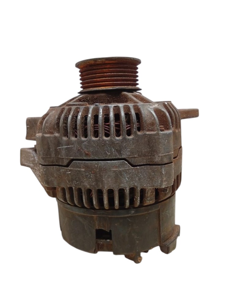 Alternador Volkswagen Santana Com Avaria