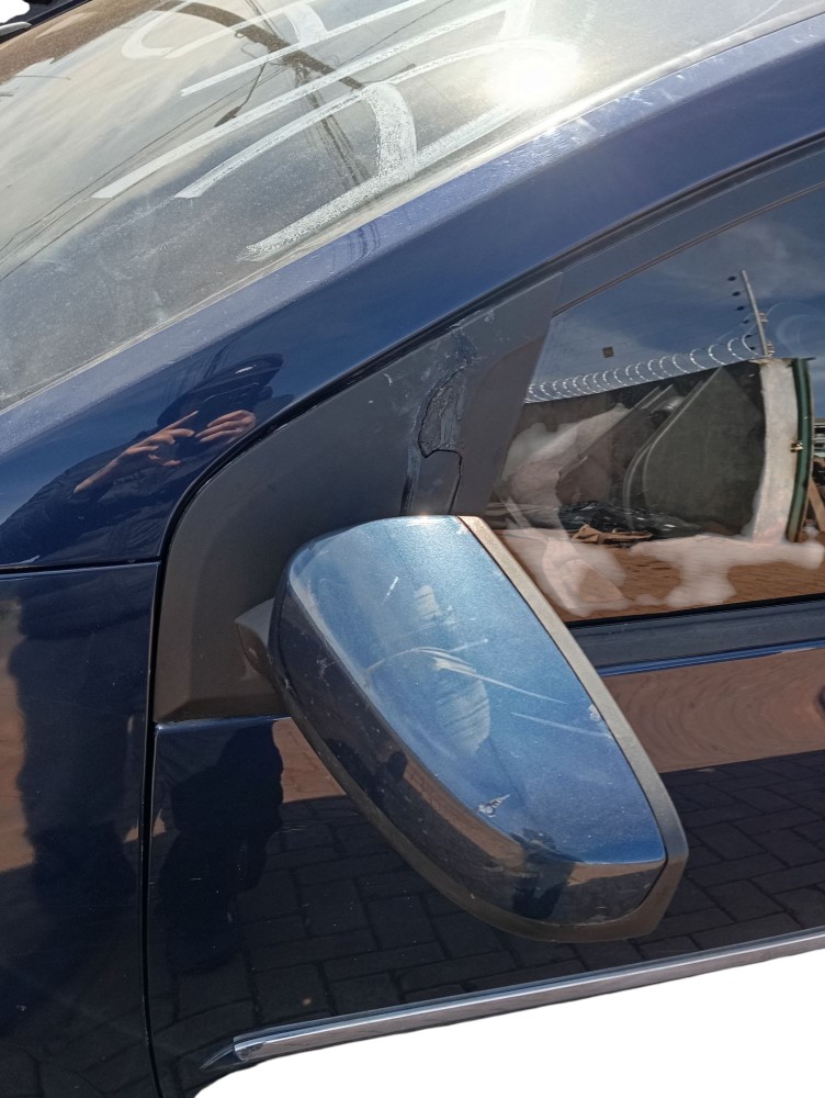 Retrovisor Esquerdo Sentra 2010 Com Avaria 4