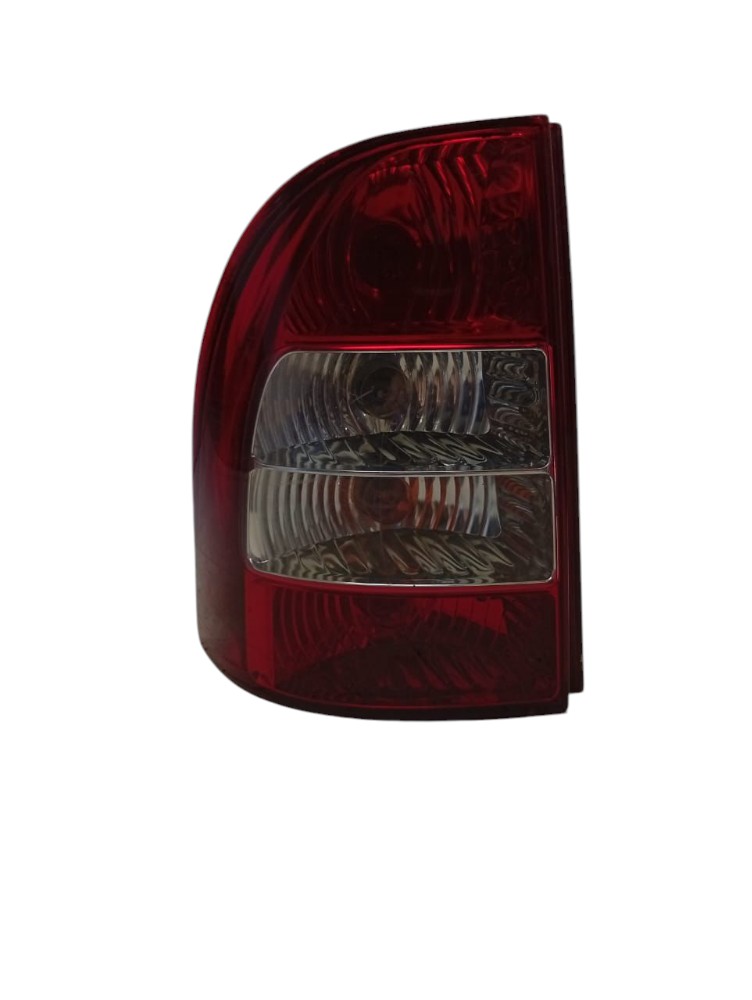 Lanterna Traseira Esquerda Fiat Strada 2004 2006 Esquerdo/motorista Vermelho