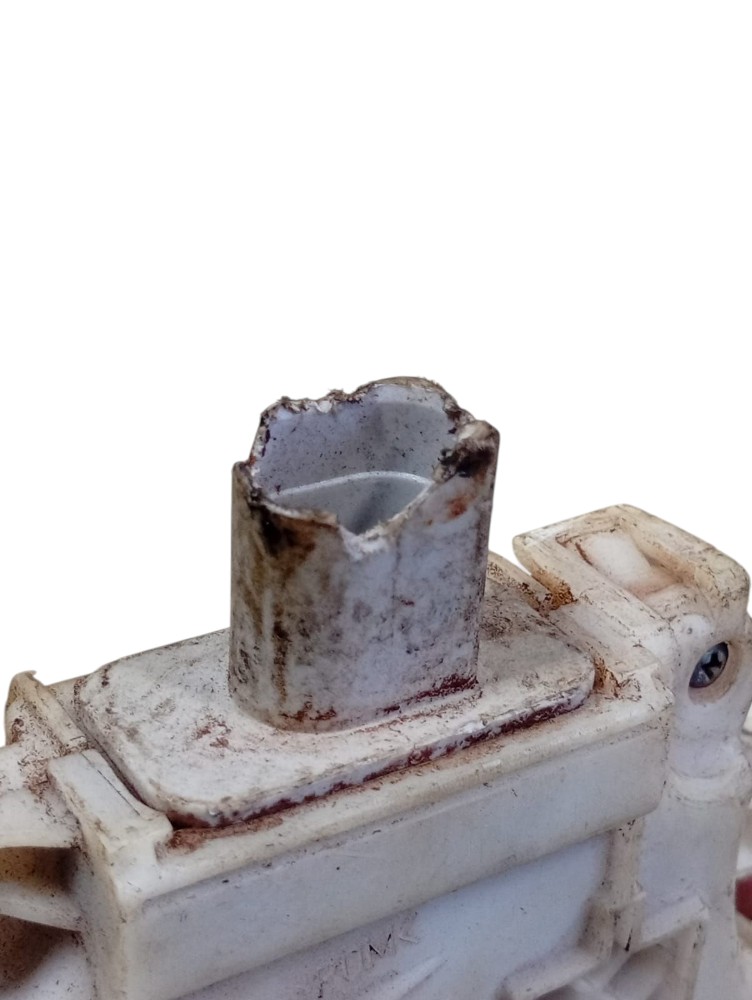 Fechadura Traseira Esquerda Volkswagen CrossFox 2010 2014 5